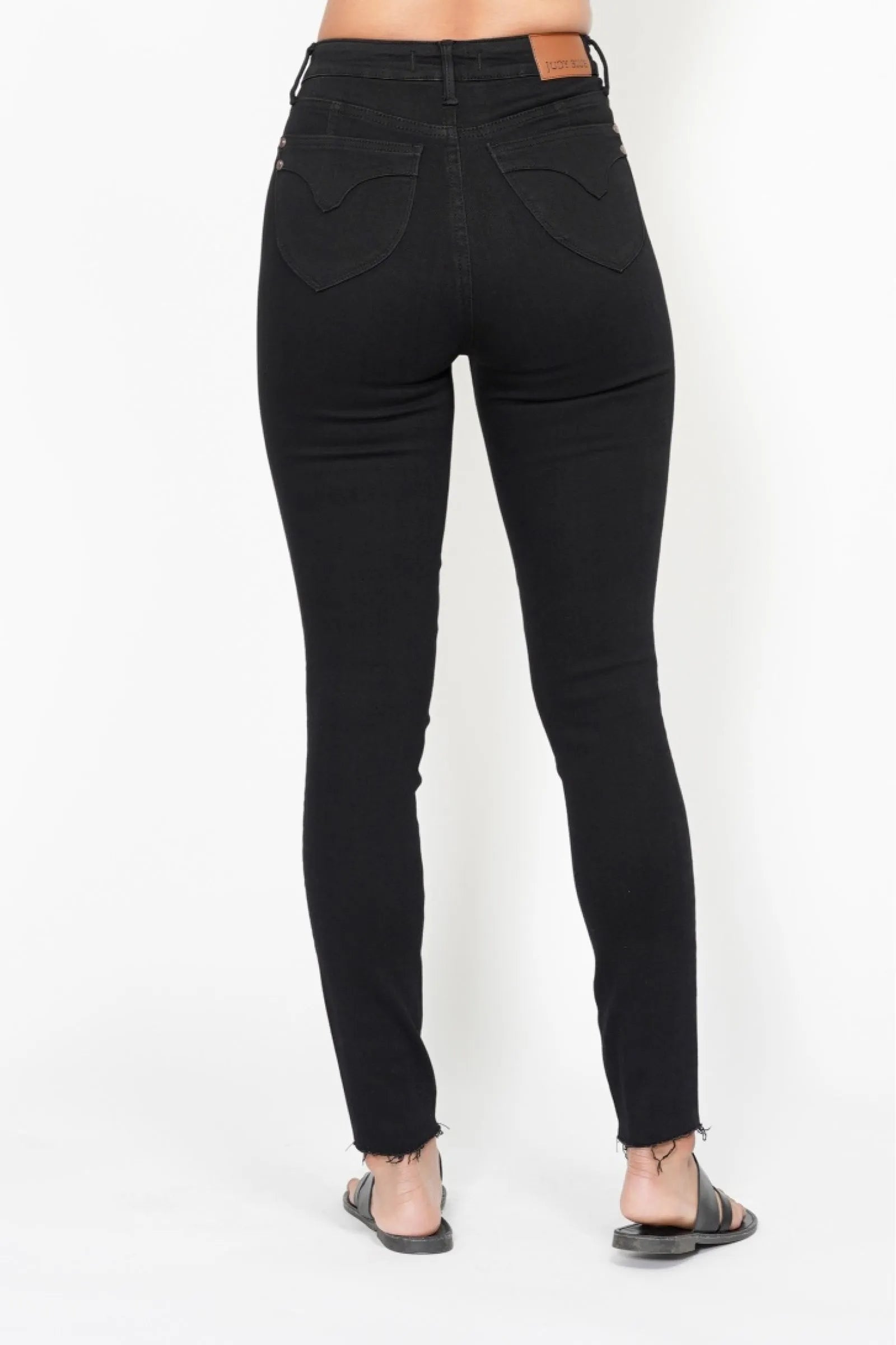 skinny jeans at denimbee.com